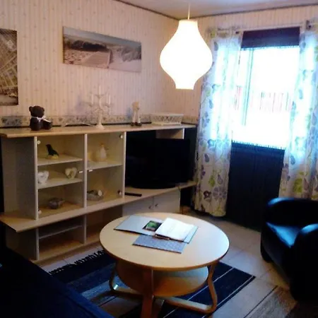 营地 Kyroen Loma *